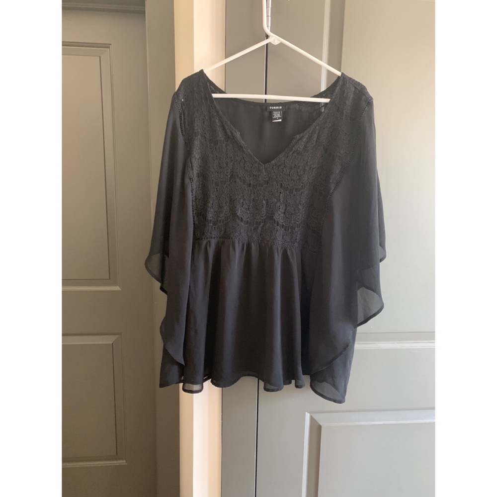 Torrid - Flowy Semi-Sheer Black Top - Size 4
